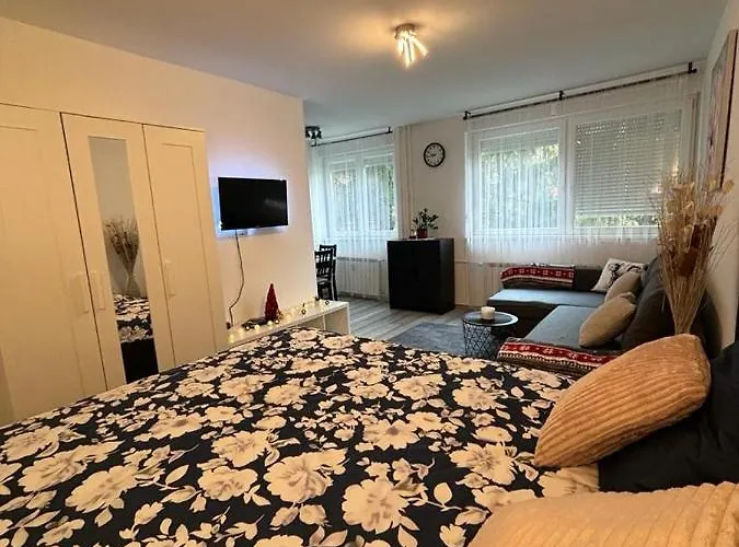 Studio Apartman Stefi